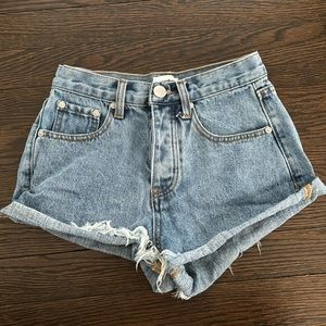 SUPERDOWN - Kathleen Denim Shorts